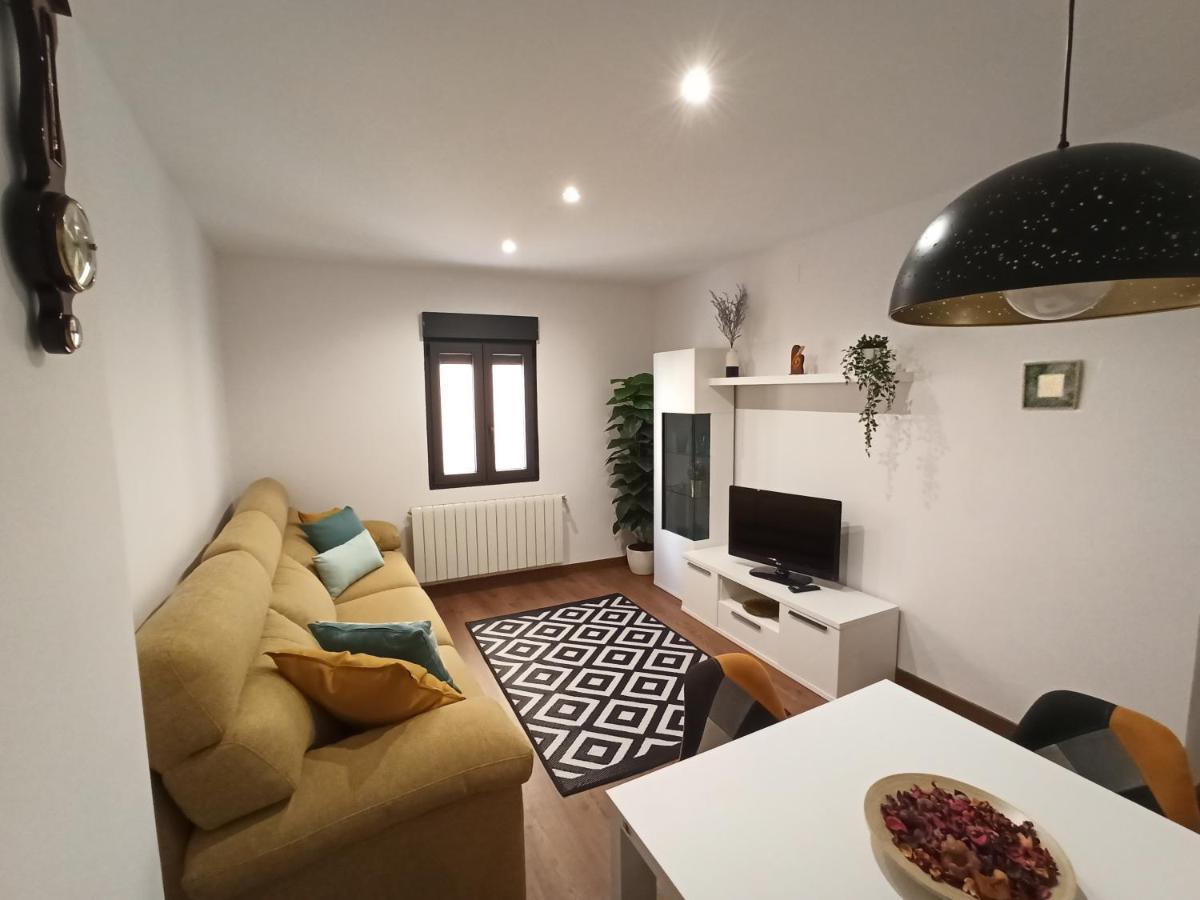 Family Cuenca Apartment เกว็งกา ภายนอก รูปภาพ
